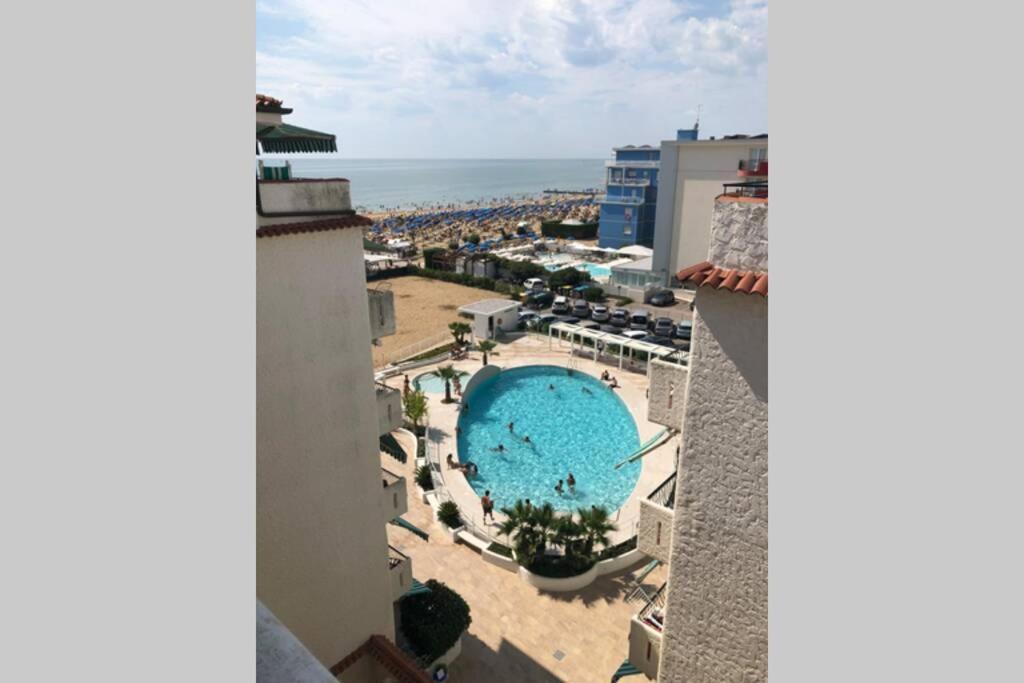 El Palmar Residence Vista-Mare E Vista-Piscina Lido di Jesolo Dış mekan fotoğraf